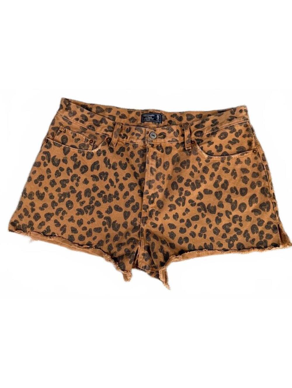 Abercrombie & Fitch Leopard Print Shorts Size 32